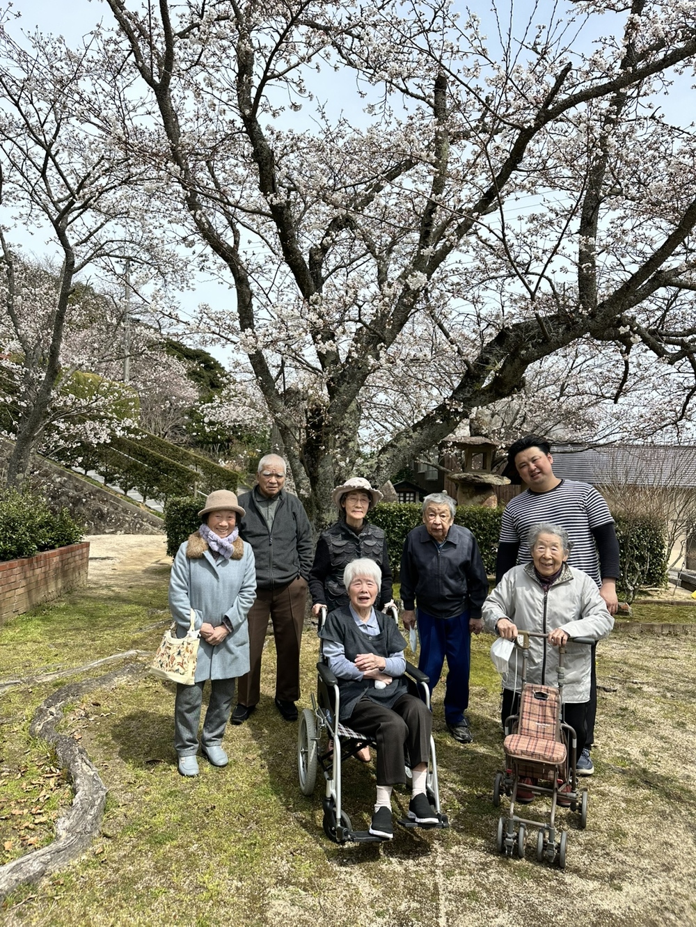 ええ